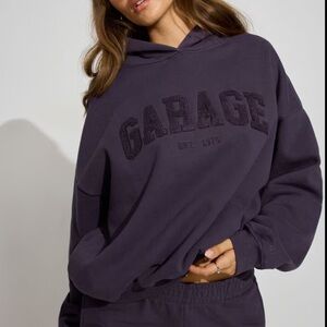 Garage Dark Purple Seet